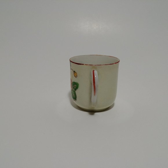 Vintage Hand Painted Small Teacup from Japan - Picture 4 of 10